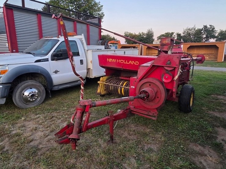 new-holland-276-image-2