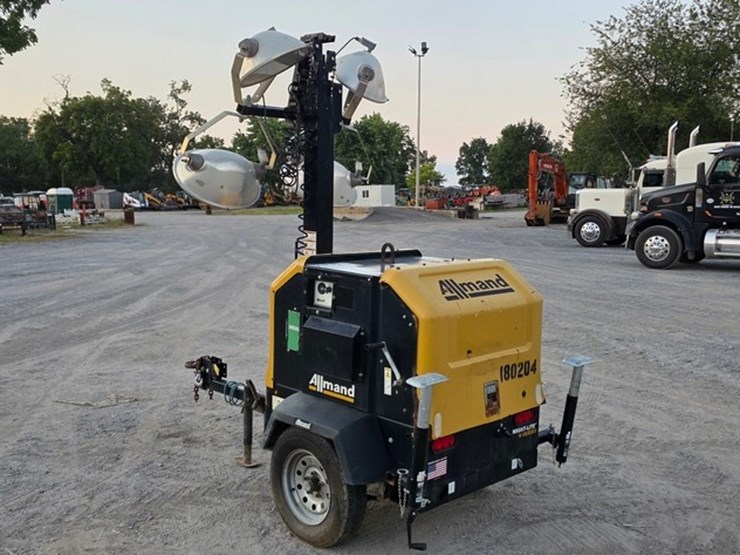 2018-allmand-light-tower-(runs-and-works)-image-4