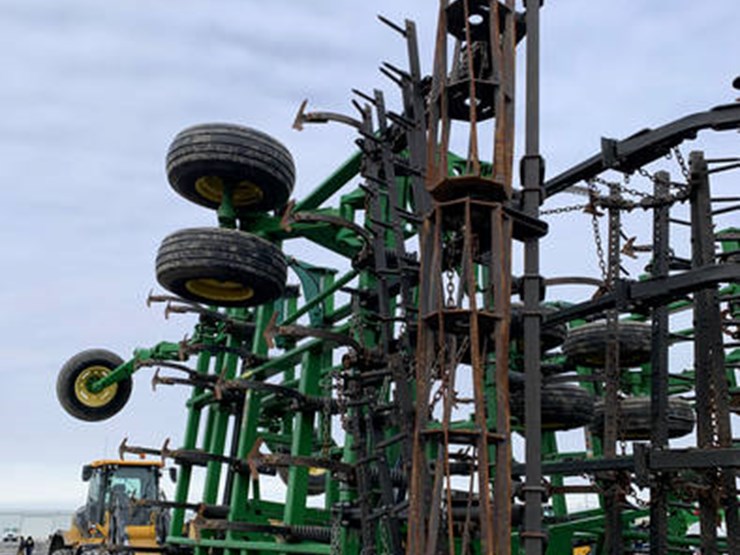 2013-john-deere-2210-image-20