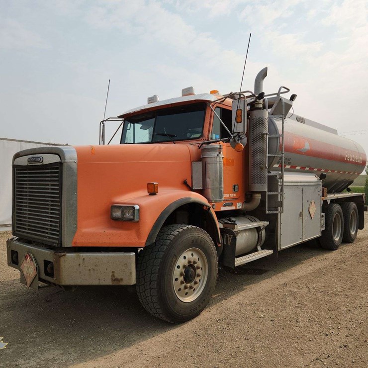 2007 FREIGHTLINER FLD120