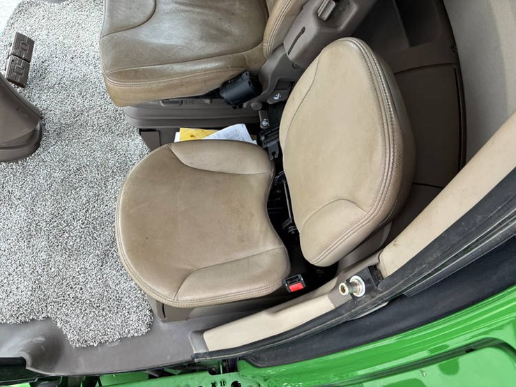 2016-john-deere-s680-image-107