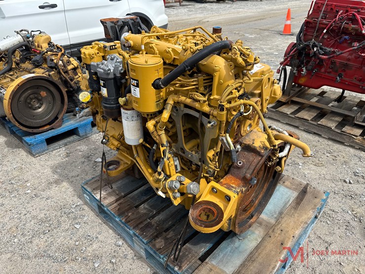 caterpillar-c7-image-2