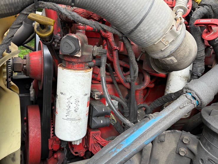 2009-ford-f650-image-15