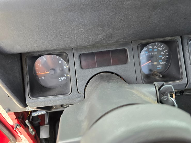 1994-jeep-wrangler-image-62