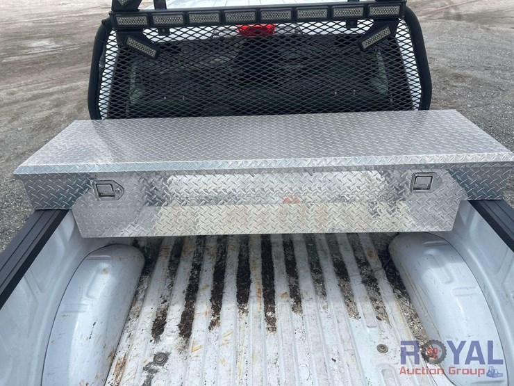 2016-ford-f150-image-24