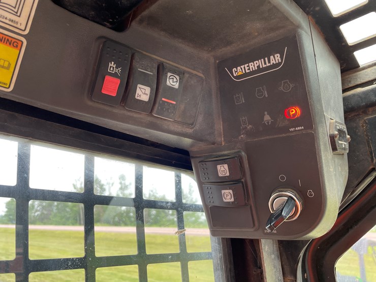 2007-caterpillar-257b-image-32
