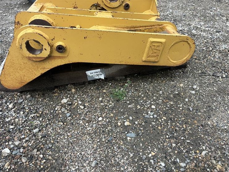 caterpillar-950-image-3