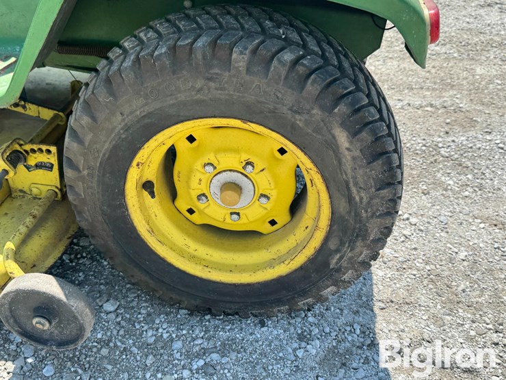 john-deere-140-image-17