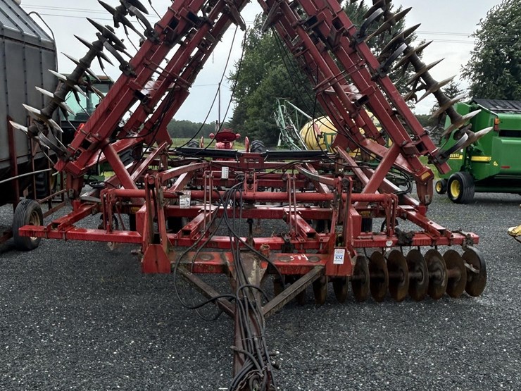 case-ih-4200-image-2