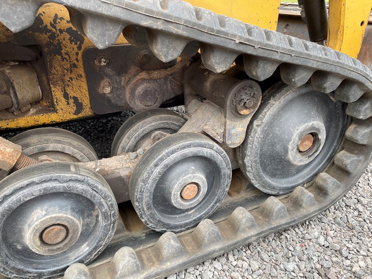2007-caterpillar-257b-image-30
