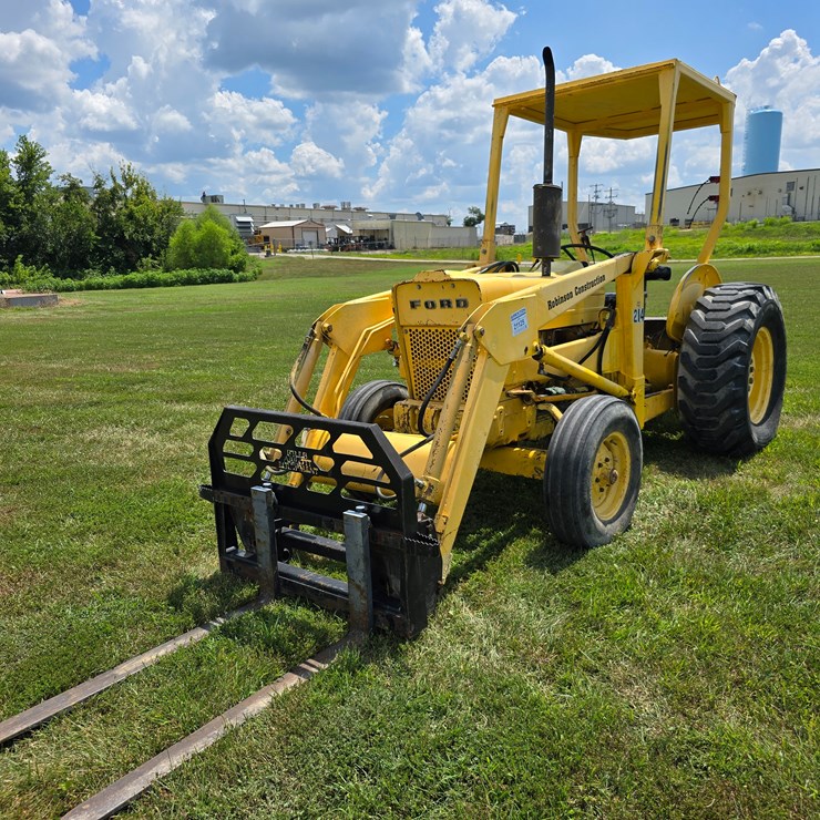 FORD TRACTOR