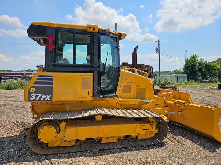 2018-komatsu-d37px-23-image-17
