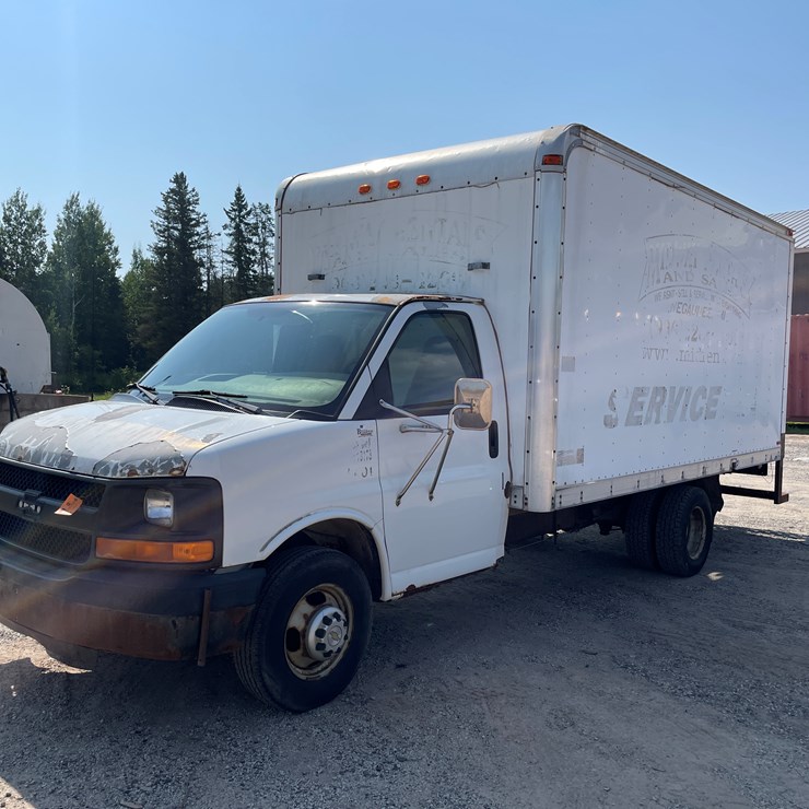 2004 CHEVROLET EXPRESS G3500