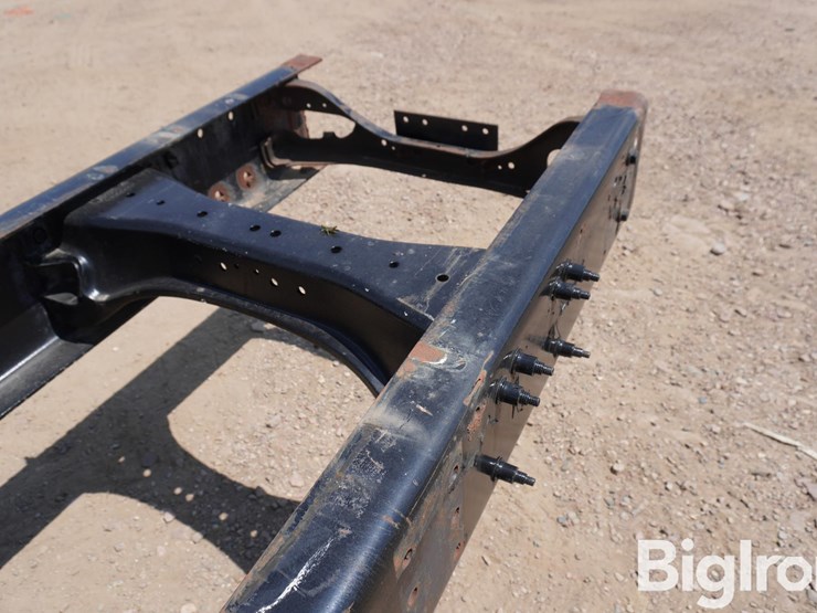 peterbilt-frame-w/rear-ends-image-14
