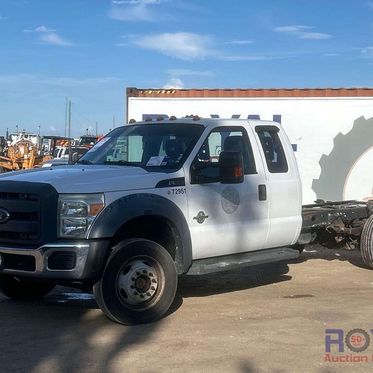 2016 FORD F550