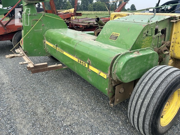 john-deere-3800-image-4