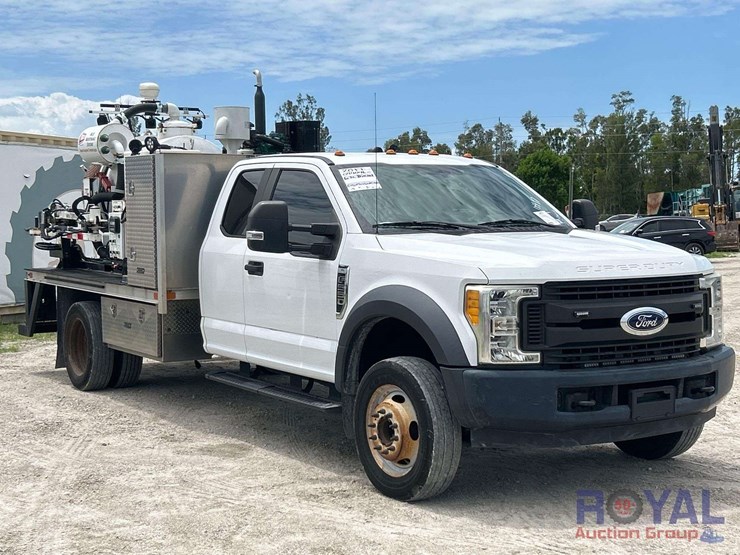 2017-ford-f550-image-2