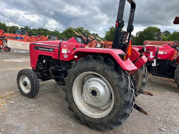 mahindra-4025-image-6