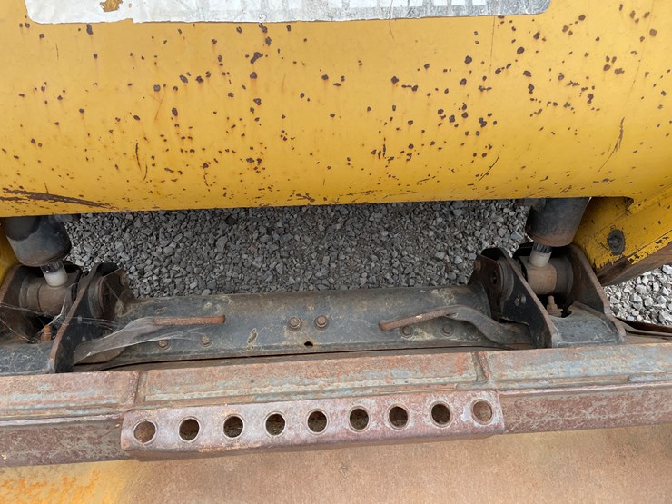 2007-caterpillar-257b-image-10