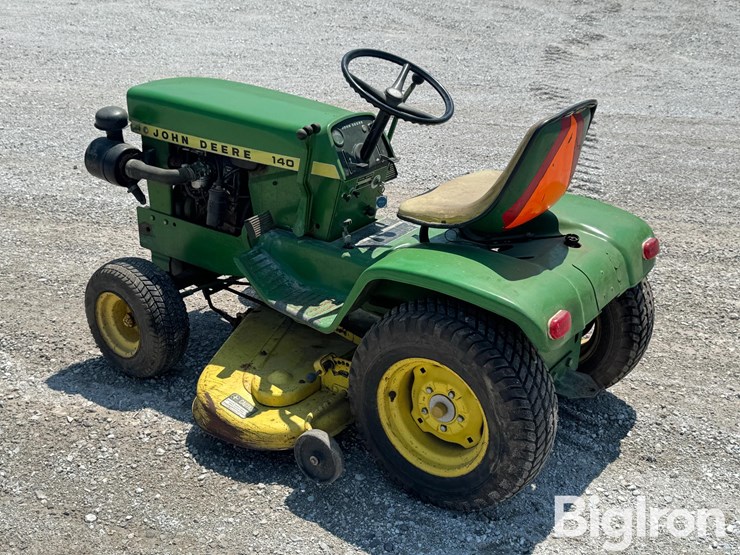 john-deere-140-image-7
