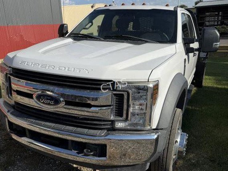 2019-ford-f550-image-2