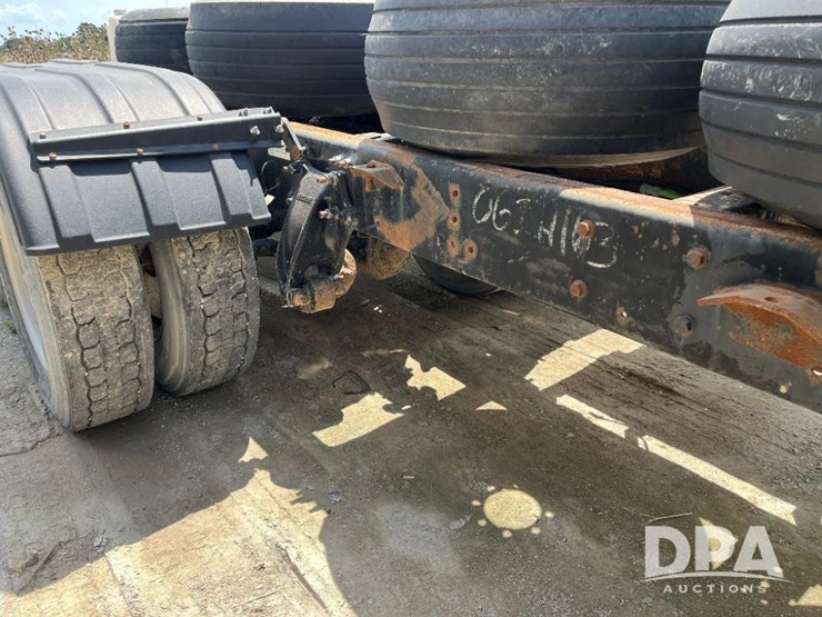 2009-freightliner-truck-(jn2397,-unit-277091)-image-30