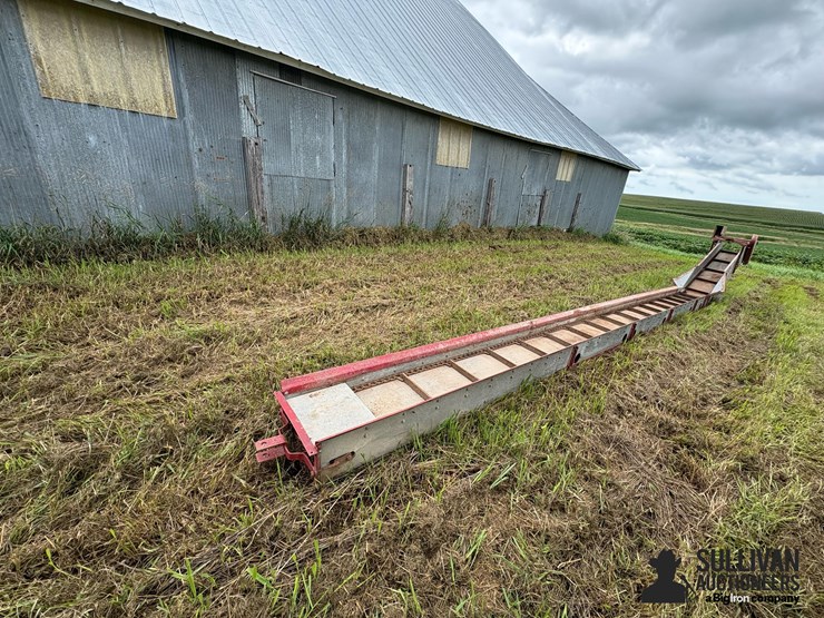 kewanee-corn-crib-drag-elevator-image-1