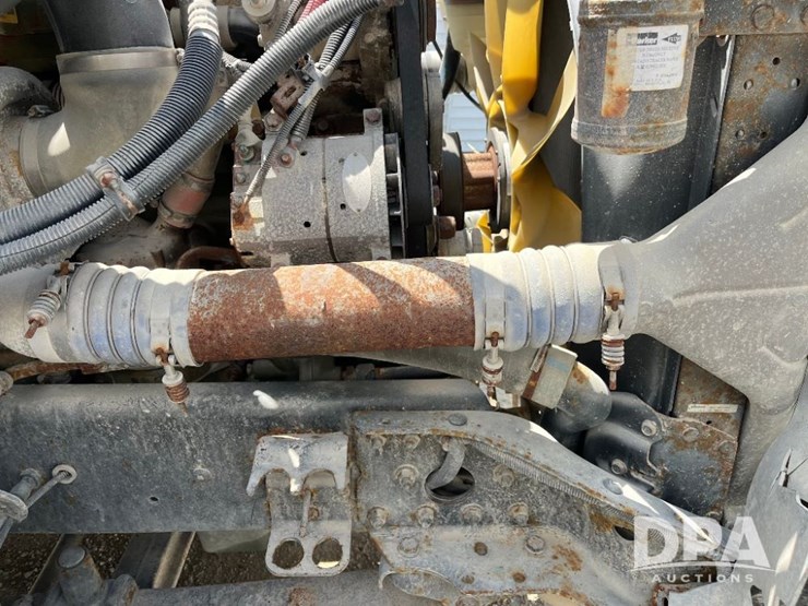 2009-freightliner-truck-(jn2397,-unit-277091)-image-79