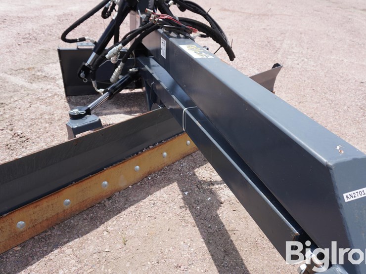 raytree-rmgb96-skid-steer-7'10"grader-blade-image-10