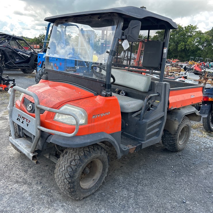 KUBOTA RTV900