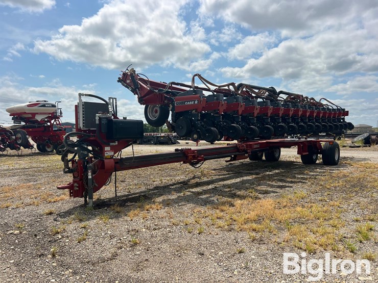 2007-case-ih-1200-image-1