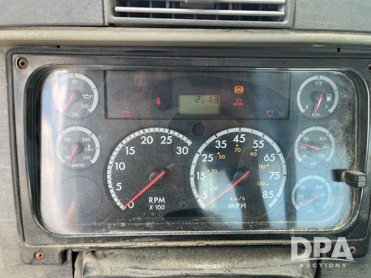2009-freightliner-truck-(jn2397,-unit-277091)-image-55