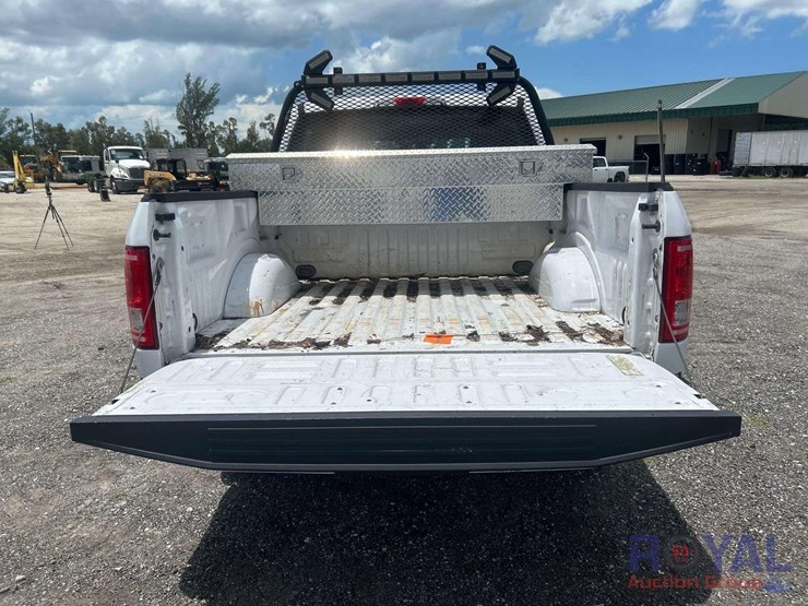 2016-ford-f150-image-21