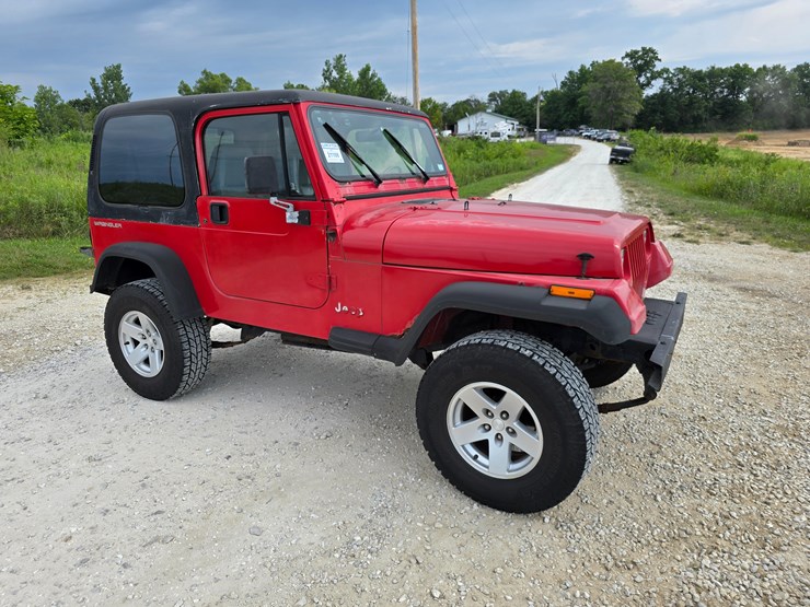 1994-jeep-wrangler-image-33