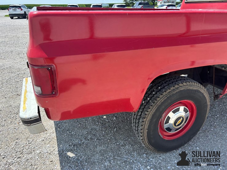 1984-chevrolet-custom-deluxe-20-image-18