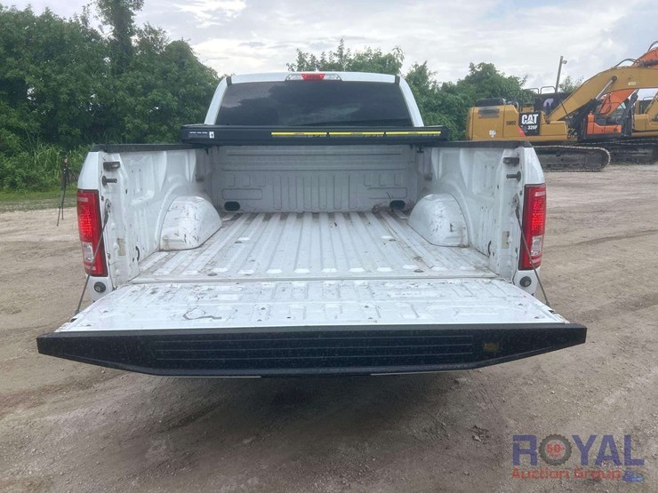 2016-ford-f150-image-19