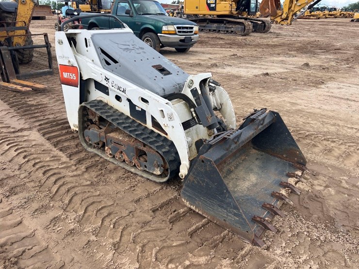 2016-bobcat-mt55-image-6