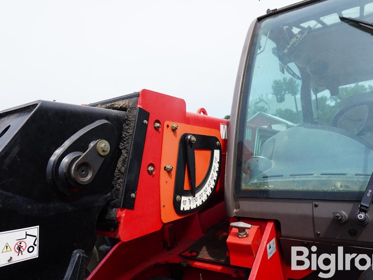 2014-manitou-mlt634-image-13