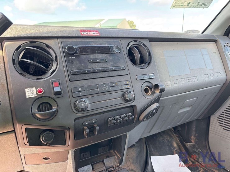 ford-f450-image-14