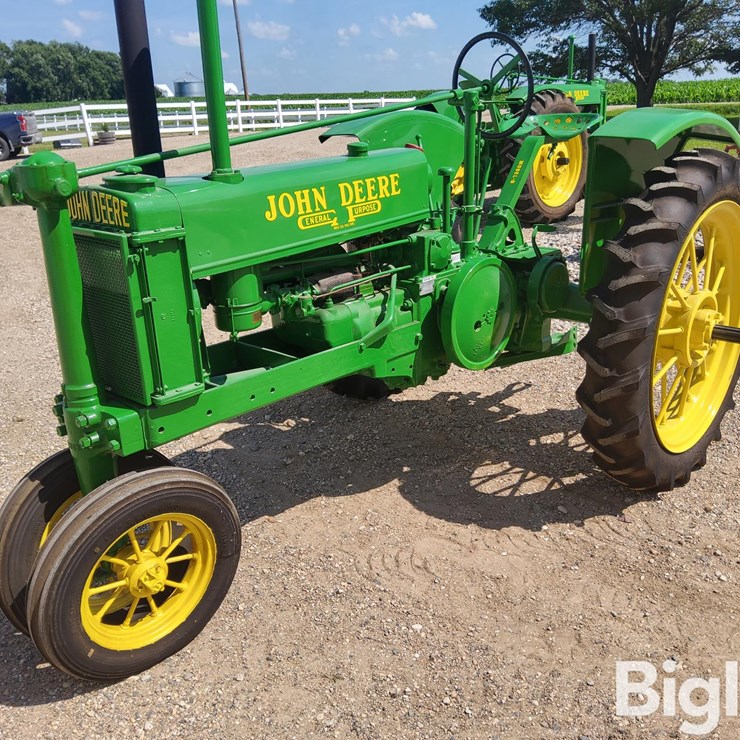 1936 JOHN DEERE B
