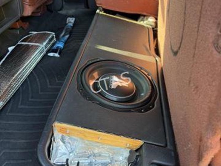 2012-ford-f250-king-ranch-image-26