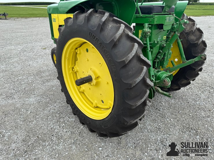 1959-john-deere-630-image-11