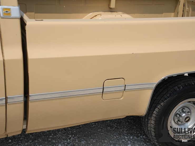 1982-chevrolet-silverado-image-14