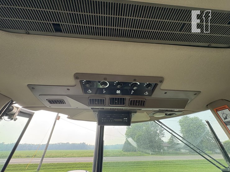1991-john-deere-4955-image-14