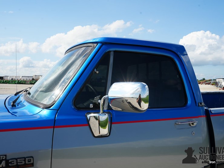 1993-dodge-w350-image-18