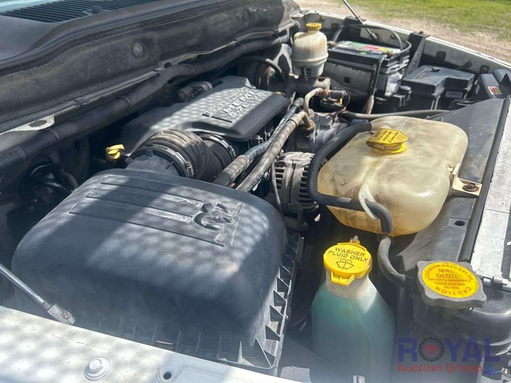 2004-dodge-ram-1500-image-17