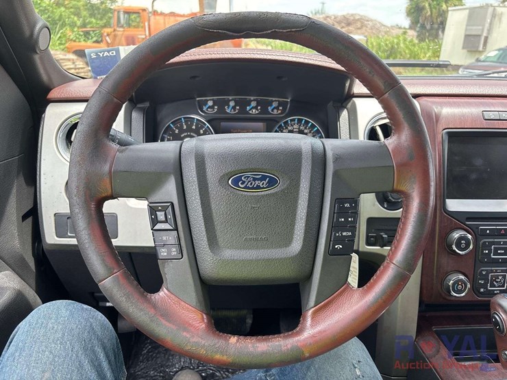 2014-ford-f150-image-13