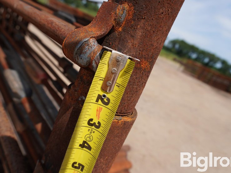 6-bar-16'-variable-rod-standing-fences-image-17