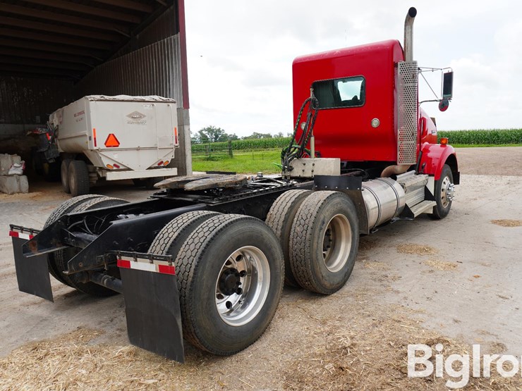 2010-kenworth-t800-image-5