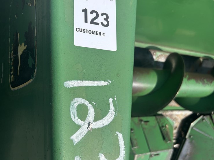 john-deere-444-image-10
